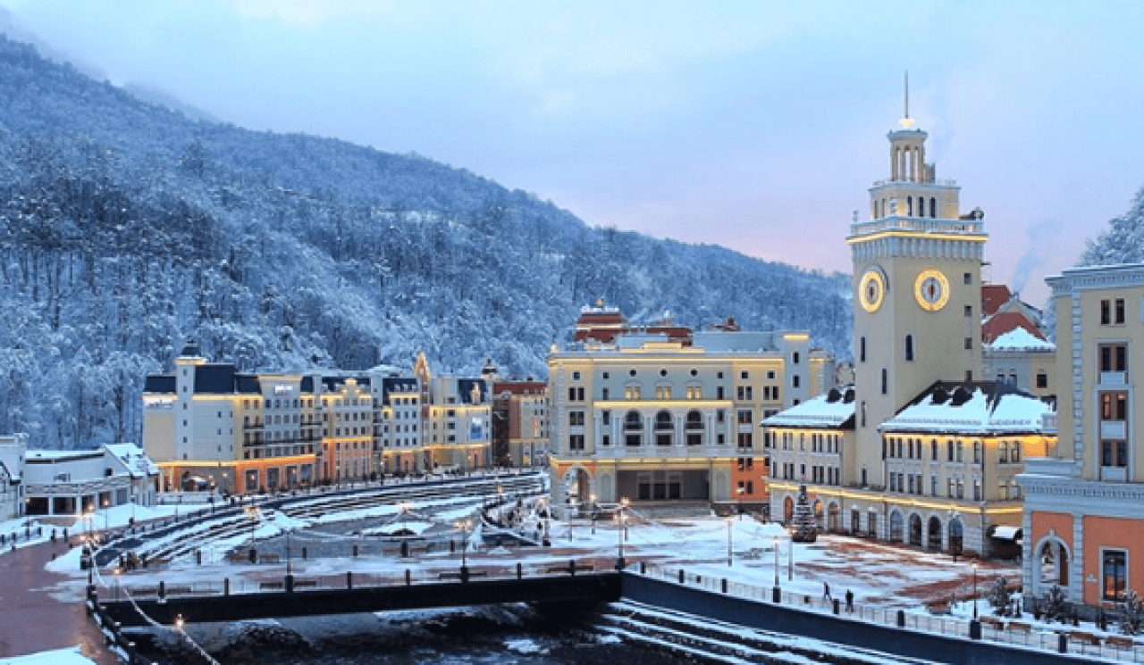 Туроператоры назвали пятерку самых популярных курортов и городов России на 23 февраля