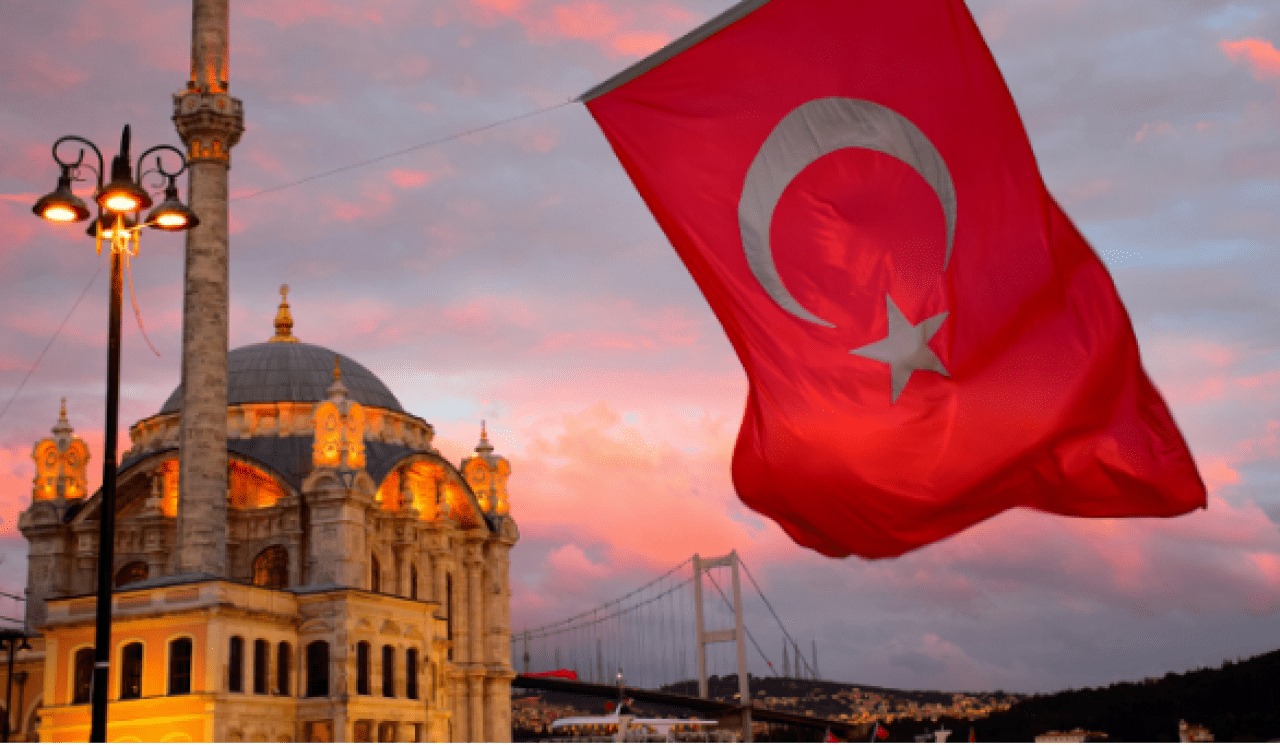 Эксперты РСТ рассказали, подешевеет ли к лету отдых в Турции