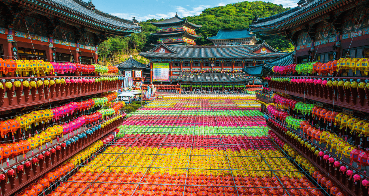 Как Будда помогает развивать турпоток в Южную Корею