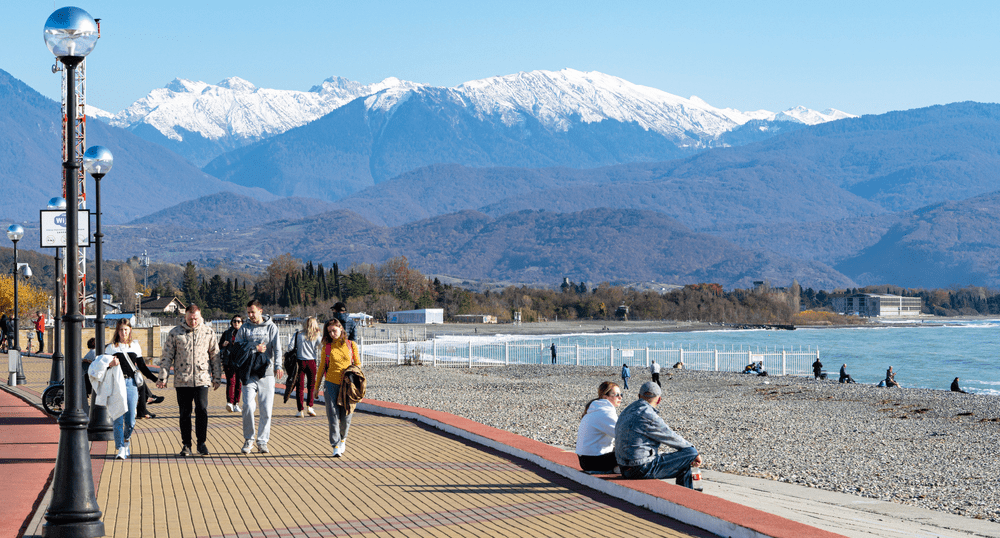 Бархатный сезон в Сочи немного просел, а Новый год активно продается