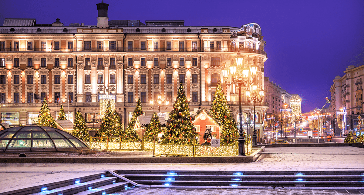 Бронирования номеров в отелях Москвы на новогодние каникулы начались за год
