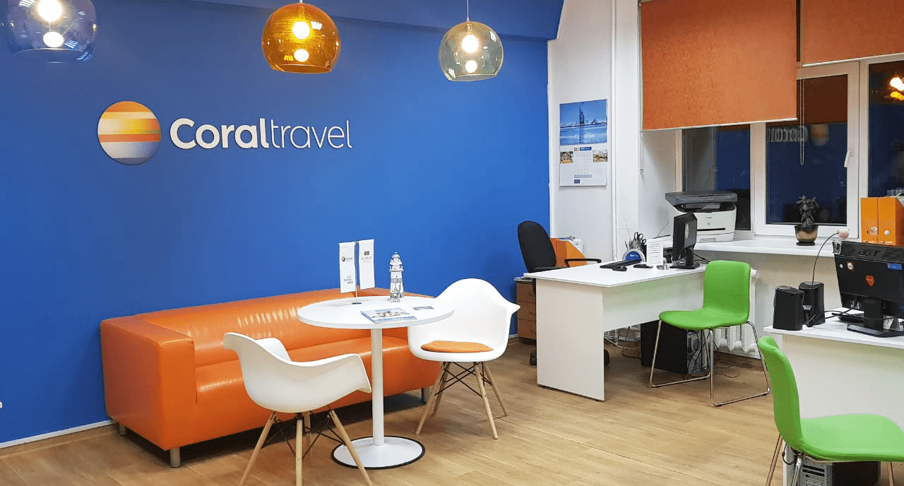 Coral Travel объявляет распродажу сетевой франшизы
