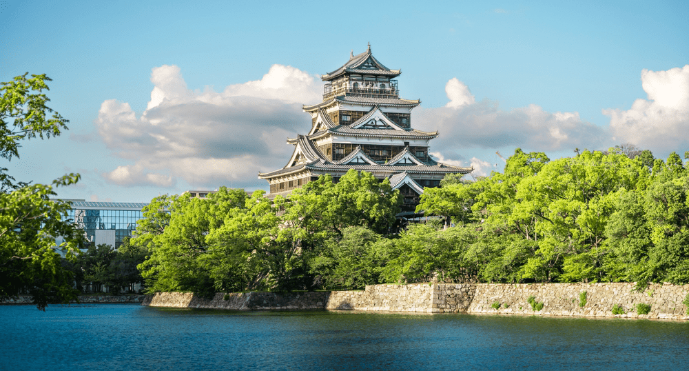 Японское посольство в феврале откроет визовые центры в Москве и Петербурге