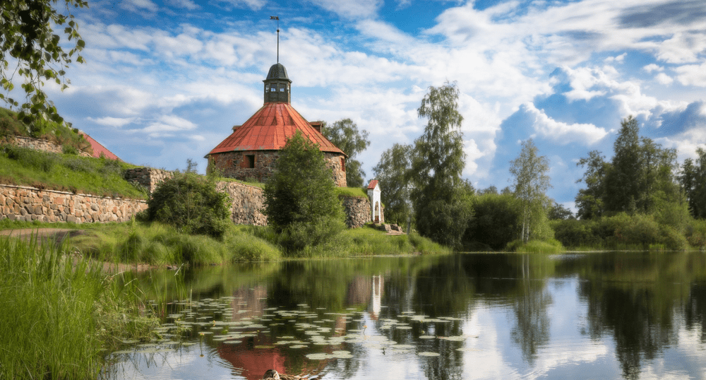 Туристы стали чаще путешествовать по северо-западу России самостоятельно