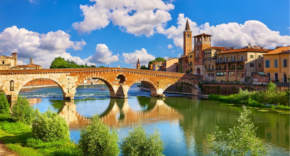 Италия готовится выдавать россиянам электронные визы