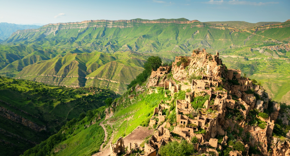 Туры в Дагестан на ближайшую неделю аннулируют, на лето бронируют