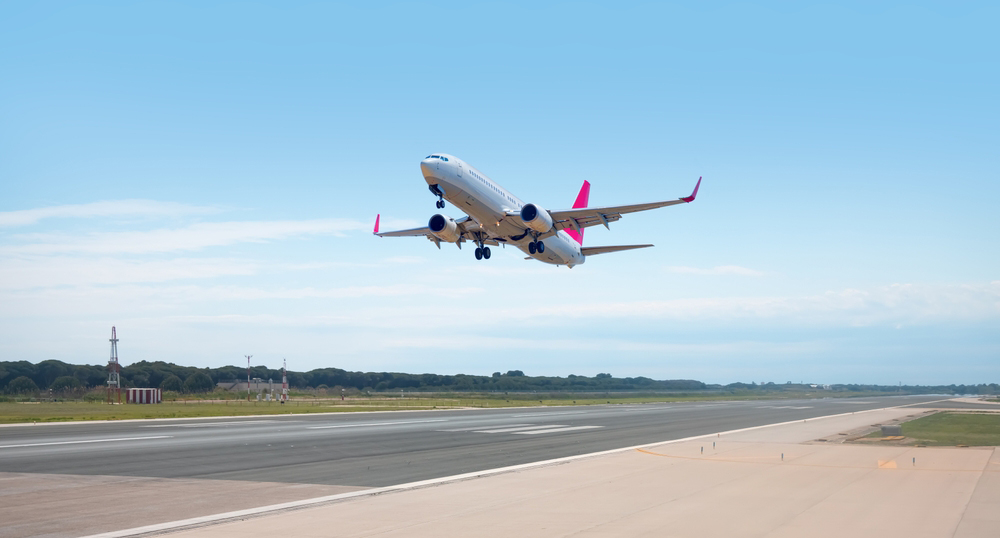 Введение топливных доплат неизбежно из-за повышения цен авиакомпаниями