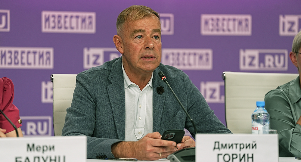 Почти $50 млрд: Дмитрий Горин рассказал, сколько россияне тратят за рубежом