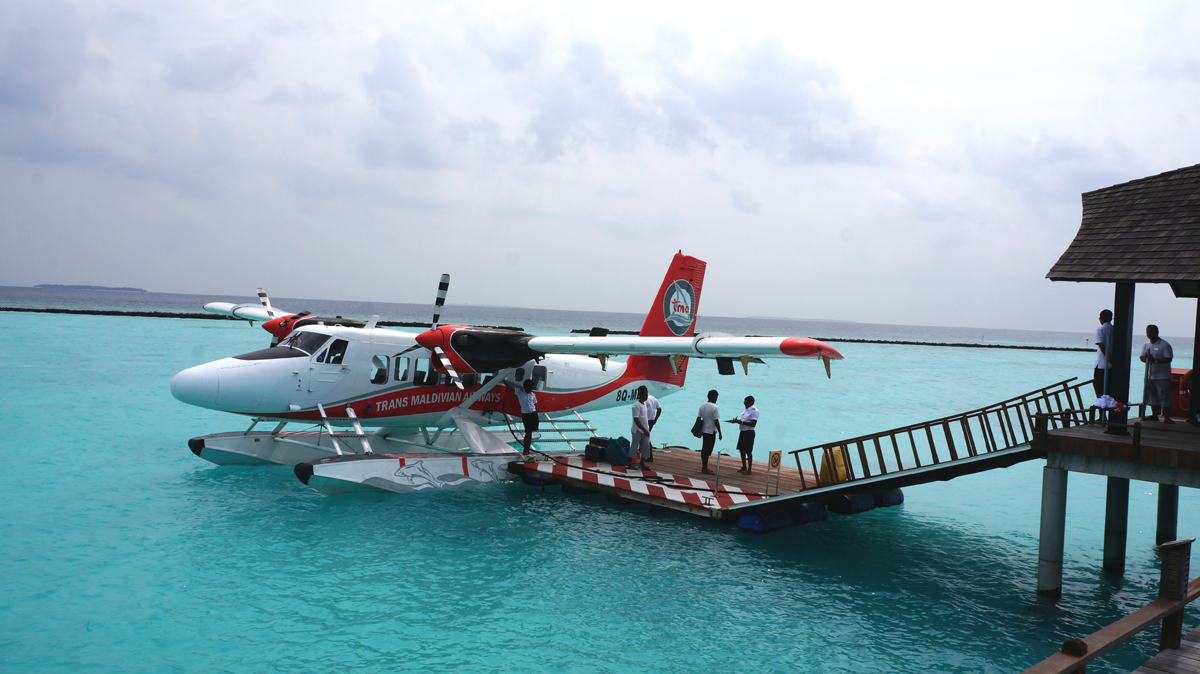 Iru Fushi Maldives Lounge Seaplane